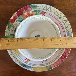 Pier 1 set of 2 - 20 ounce  microwavable  handpainted ironstone bowls NEW